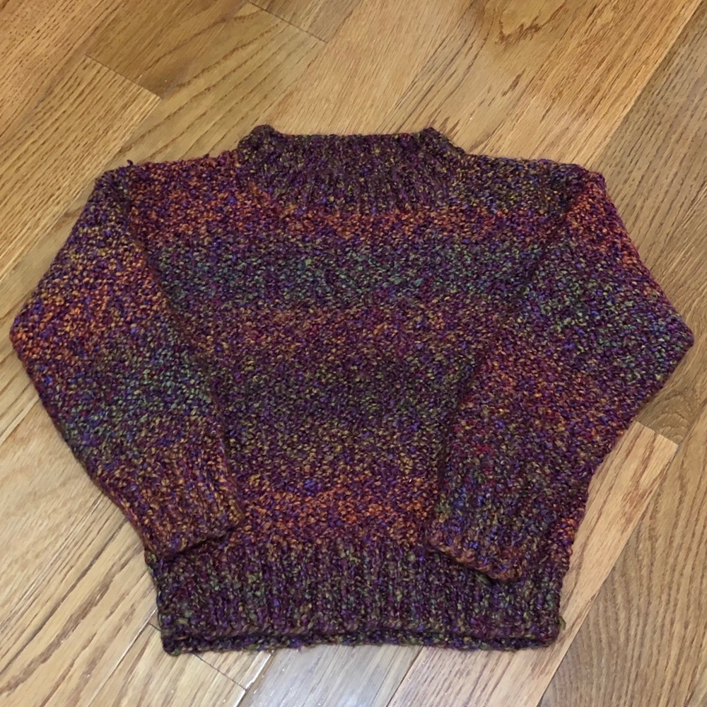 Cropped Sweater - Picture 2 of 4